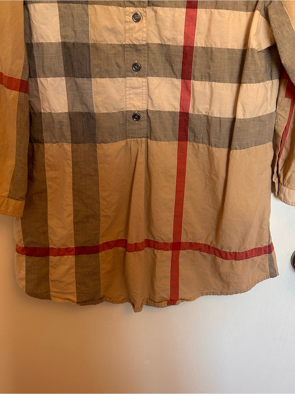 Burberry Brit Tan Button-Front Popover Shirt with Gray Trim - Picture 4 of 6